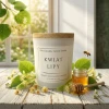 Świeca sojowa o zapachu Kwiat Lipy, świeża, wiosenny zapach.webp